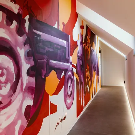 Cc Nomie Restaurant Otel