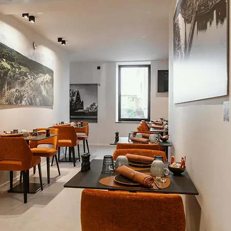Cc Nomie Restaurant Hotel 4*