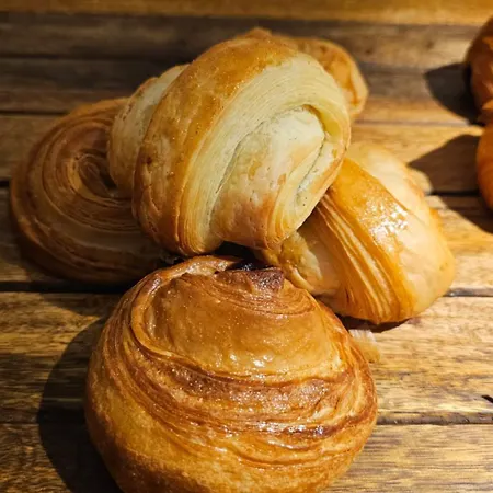 Отель Cc Nomie Restaurant 4*