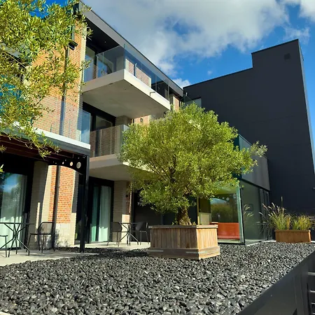 Cc Nomie Restaurant Otel Dinant