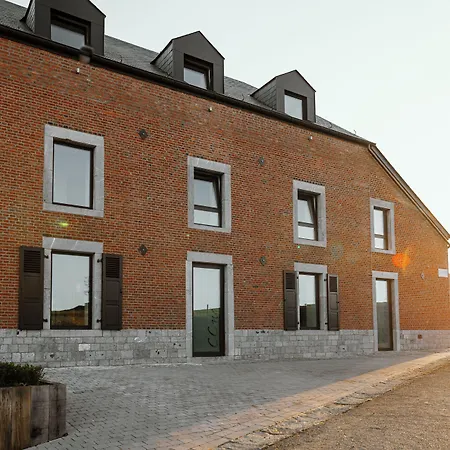 Cc Nomie Restaurant Отель